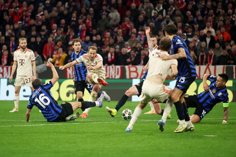 外引人注目 外引人注目