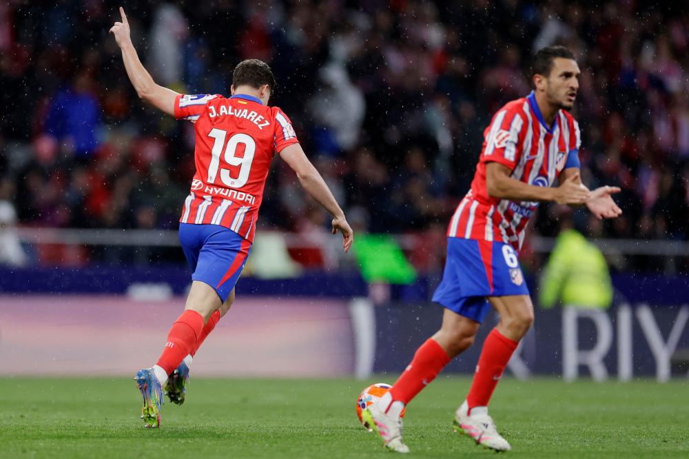 球场暴力的 球场暴力的